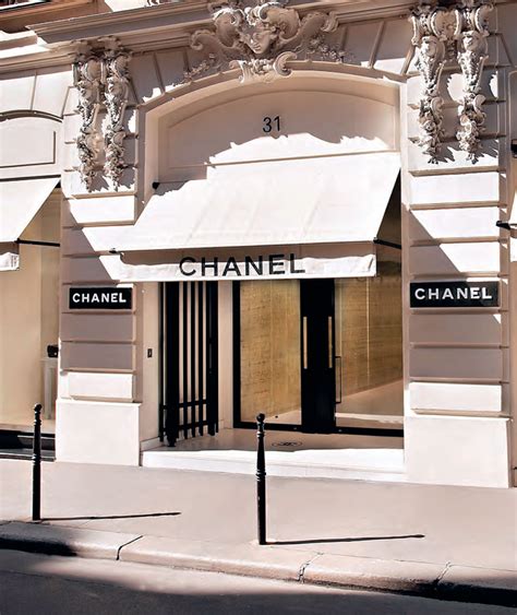 pour travailler chez chanel|chanel careers.